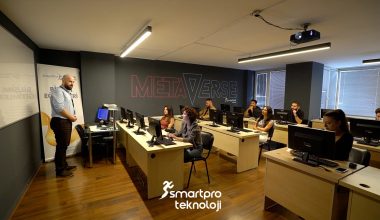 Türkiye’nin Önde Gelen Bilişim Eğitim Merkezi: Smartpro Teknoloji