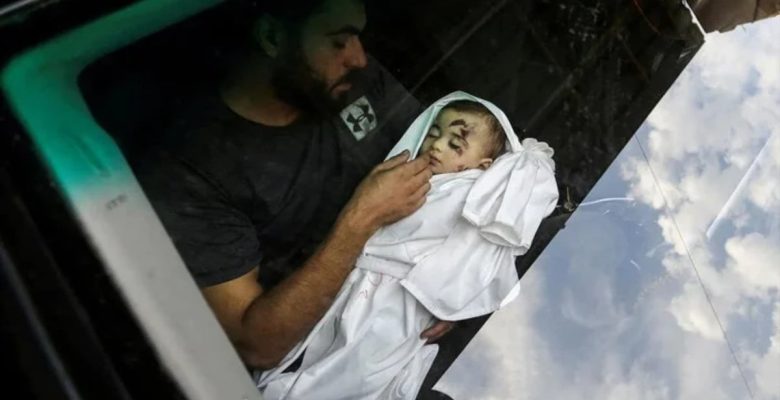 Gazze’de ölü sayısı 10 bini aştı